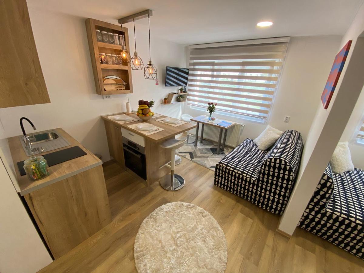 Apartman Edita Virovitica Exteriör bild